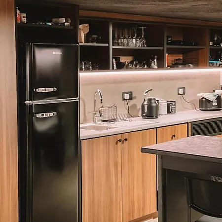 Belowzero Gallery アパート リマソール