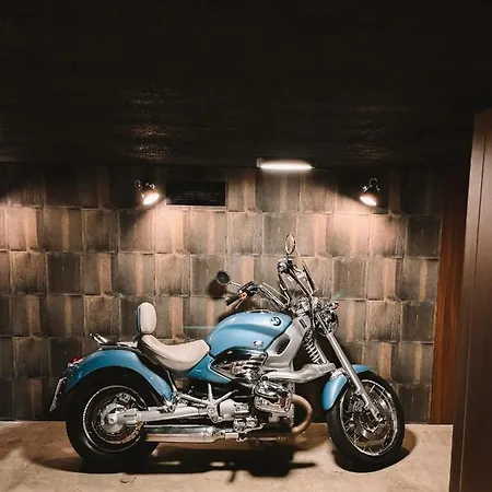 Belowzero Gallery Appartement